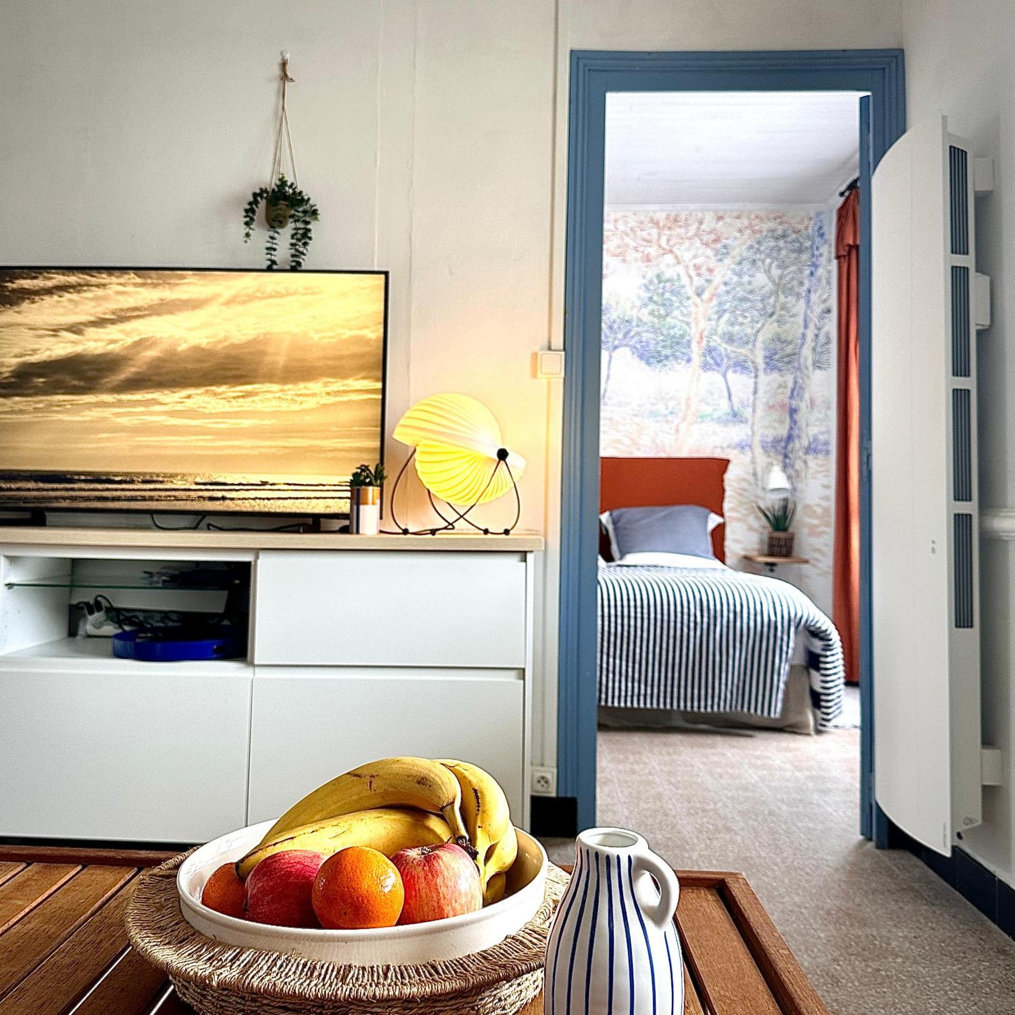 Villa "Mignon" Avec Studio Independant, Tout A Pied, Plage A 4 Mn, 6 Pers, 2 Sde Saint-Jean-de-Monts Bagian luar foto