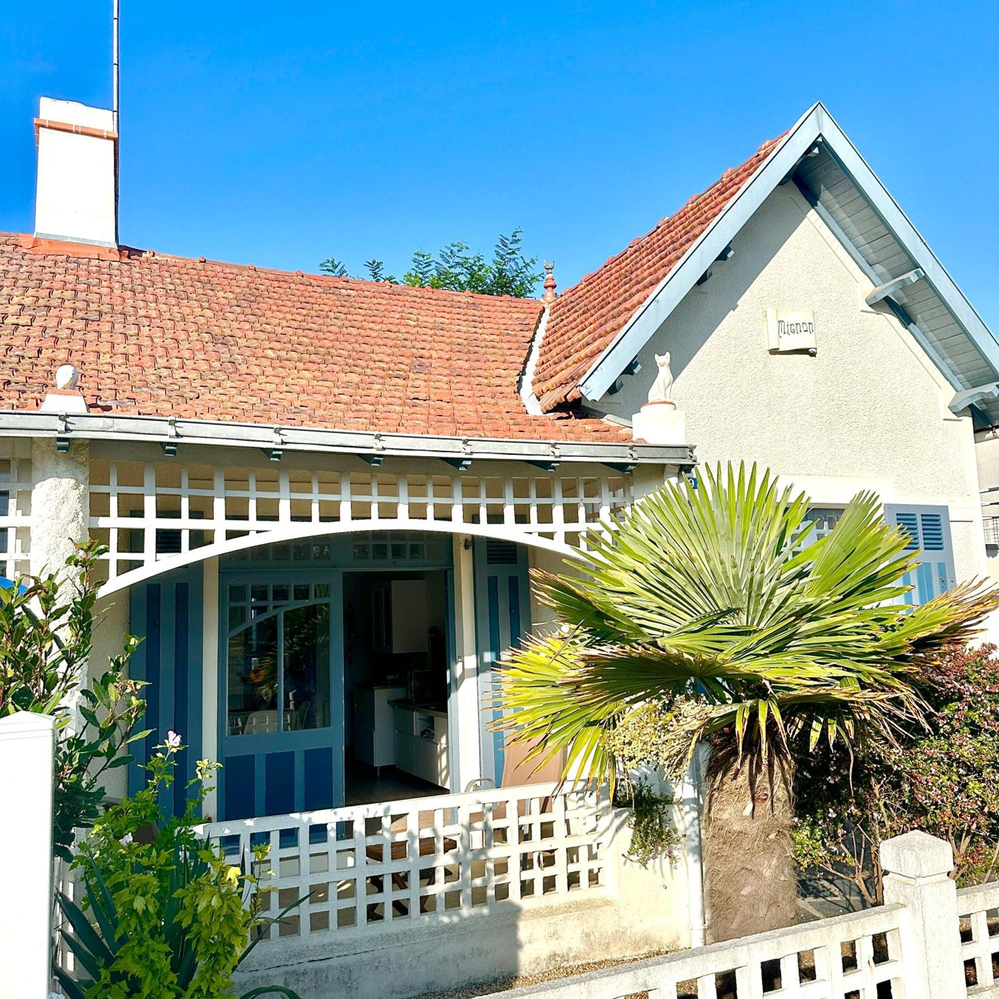 Villa "Mignon" Avec Studio Independant, Tout A Pied, Plage A 4 Mn, 6 Pers, 2 Sde Saint-Jean-de-Monts Bagian luar foto